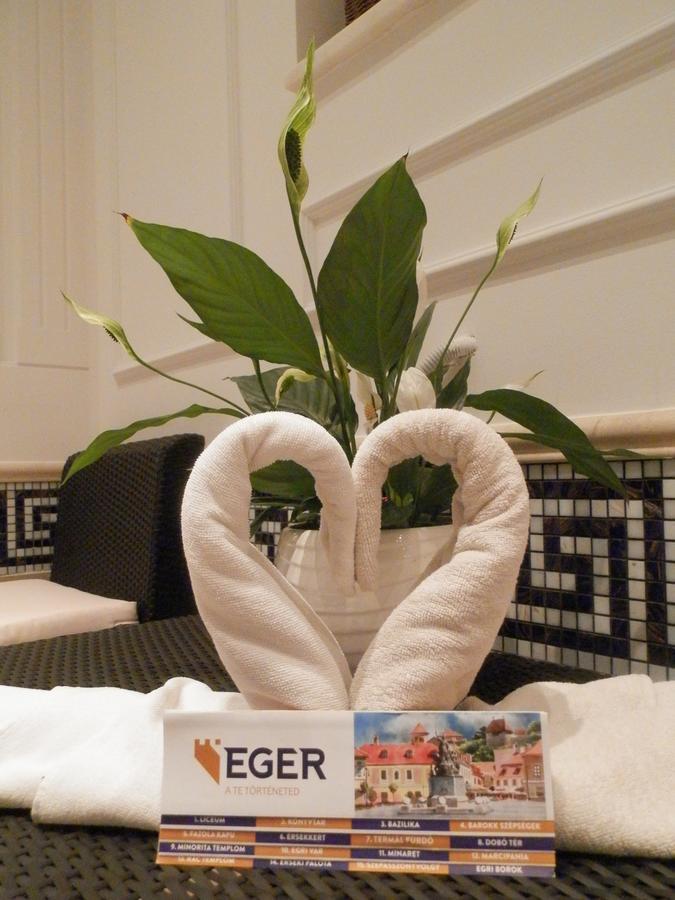 Nagyret Panzio Eger Bed and Breakfast Eksteriør billede